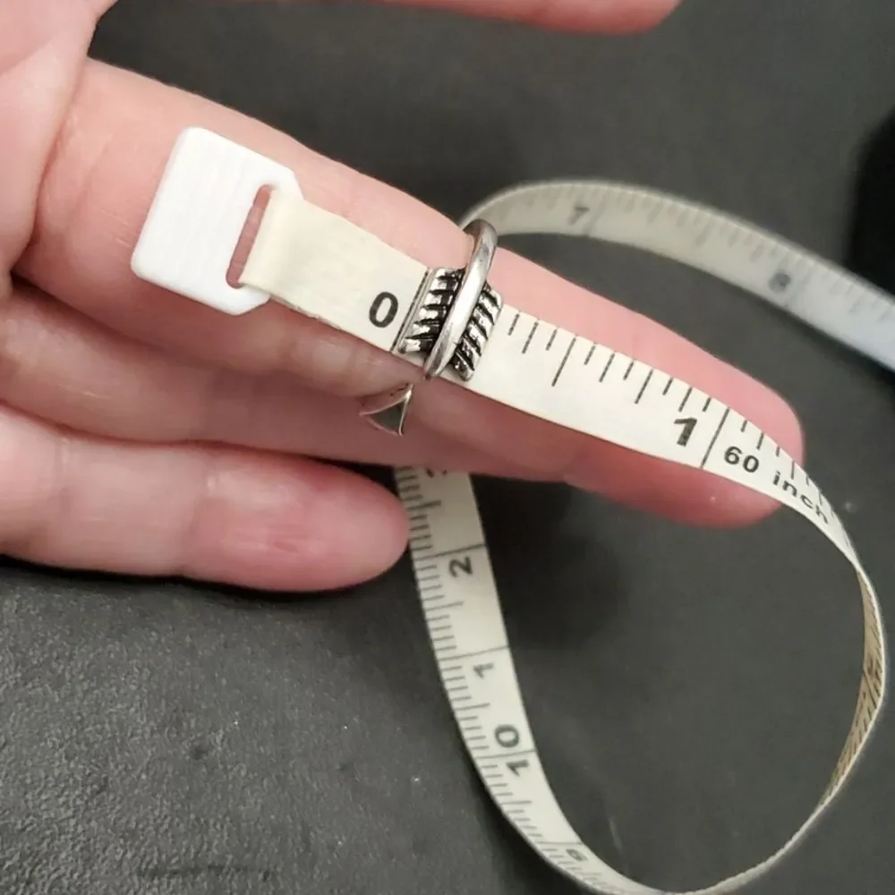 Silver tone arrow wrap ring